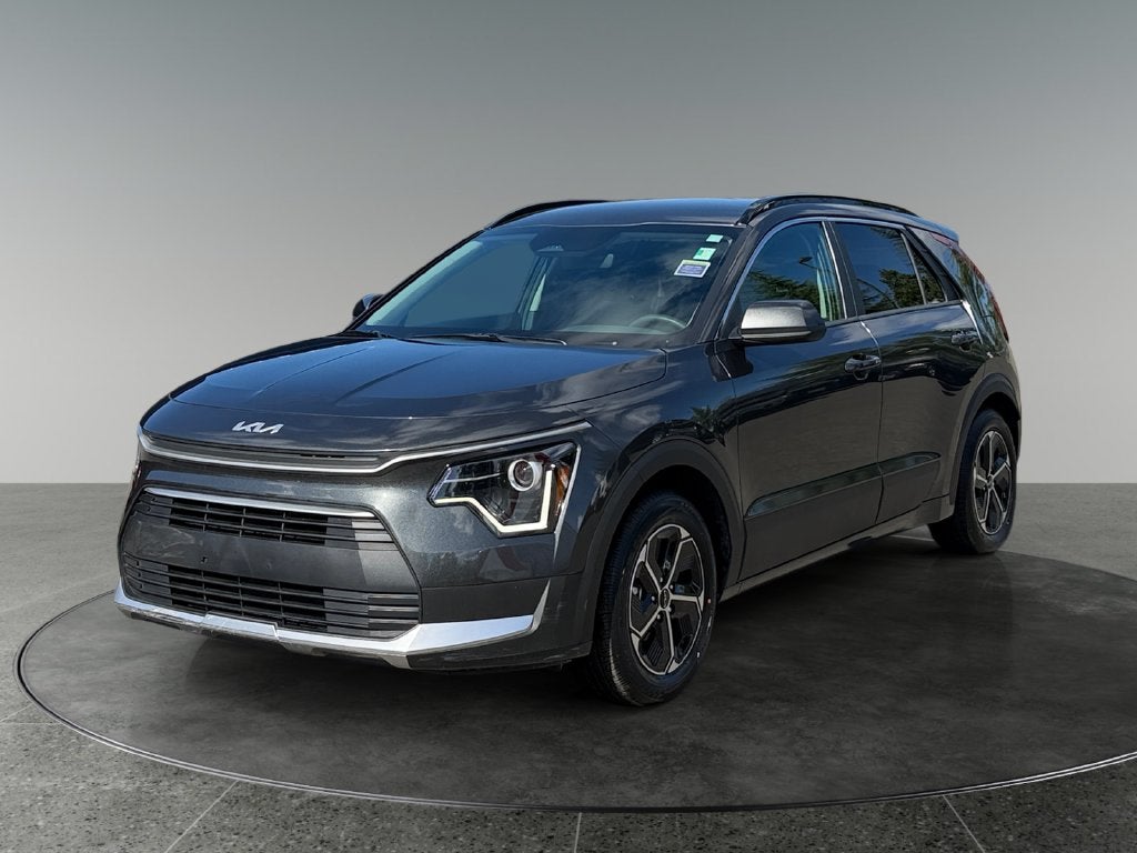 2025 Kia Niro LX