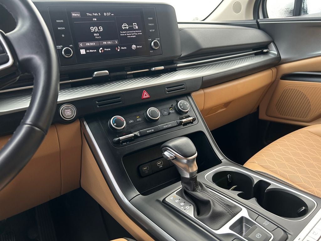 2024 Kia Carnival LX