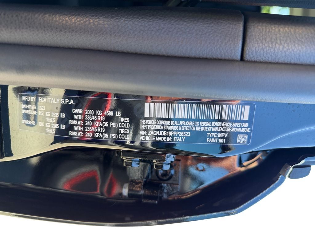 2023 Jeep Renegade Latitude RED Edition