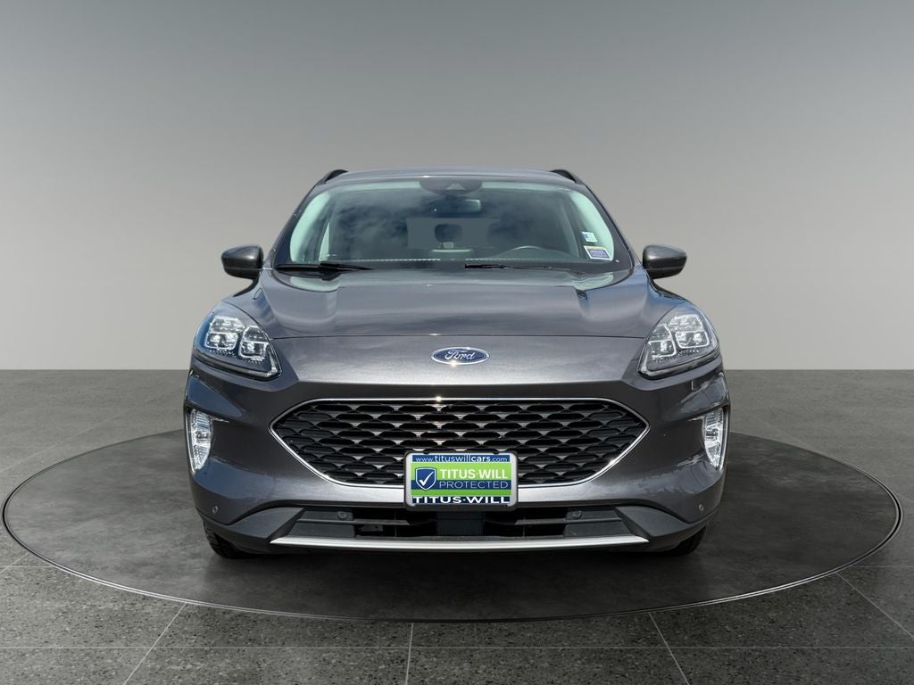 2022 Ford Escape Hybrid Titanium