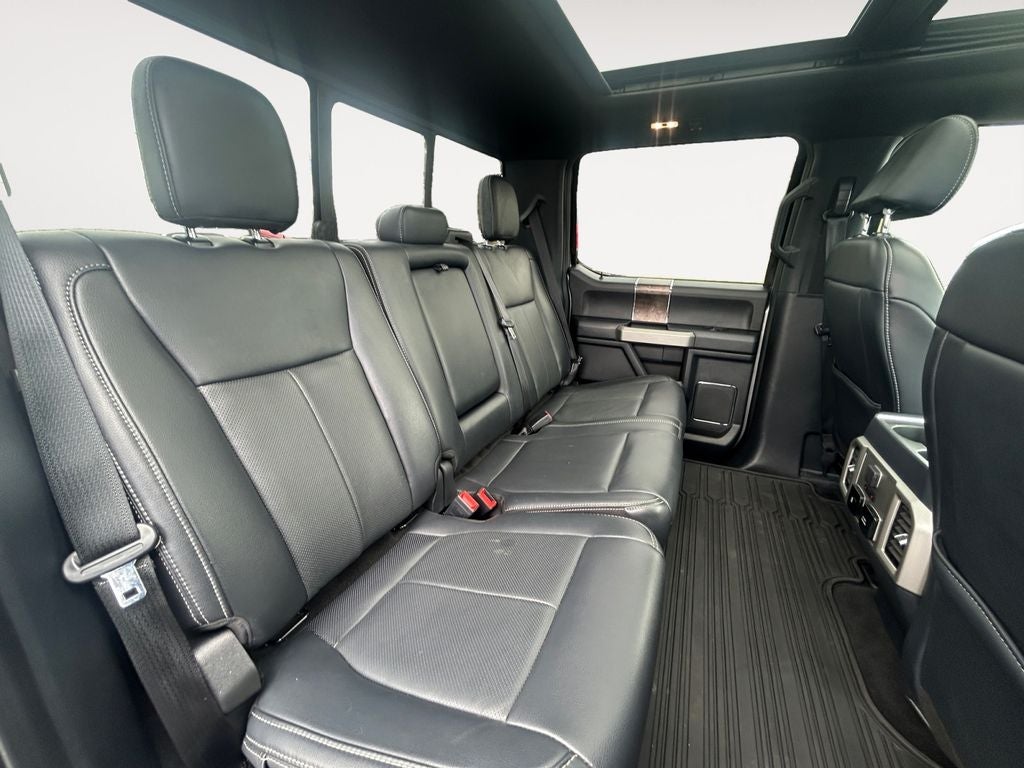 2022 Ford F-350SD Lariat