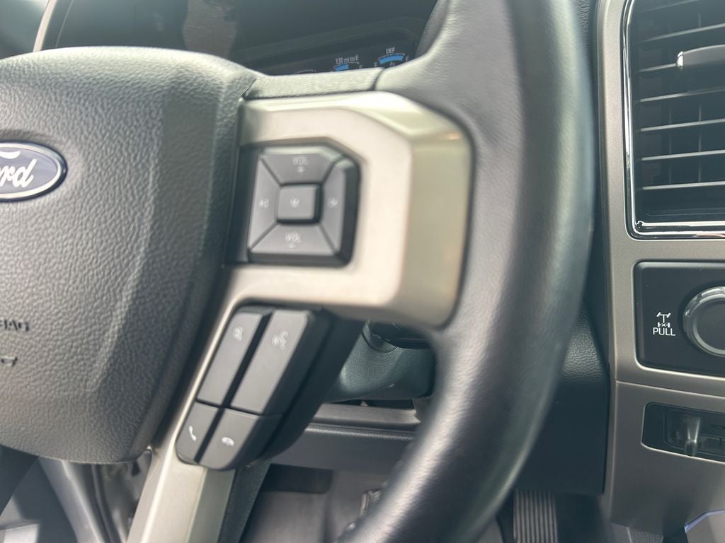 2022 Ford F-350SD Lariat