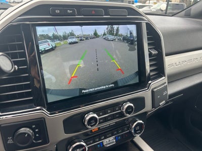 2022 Ford F-350SD Lariat