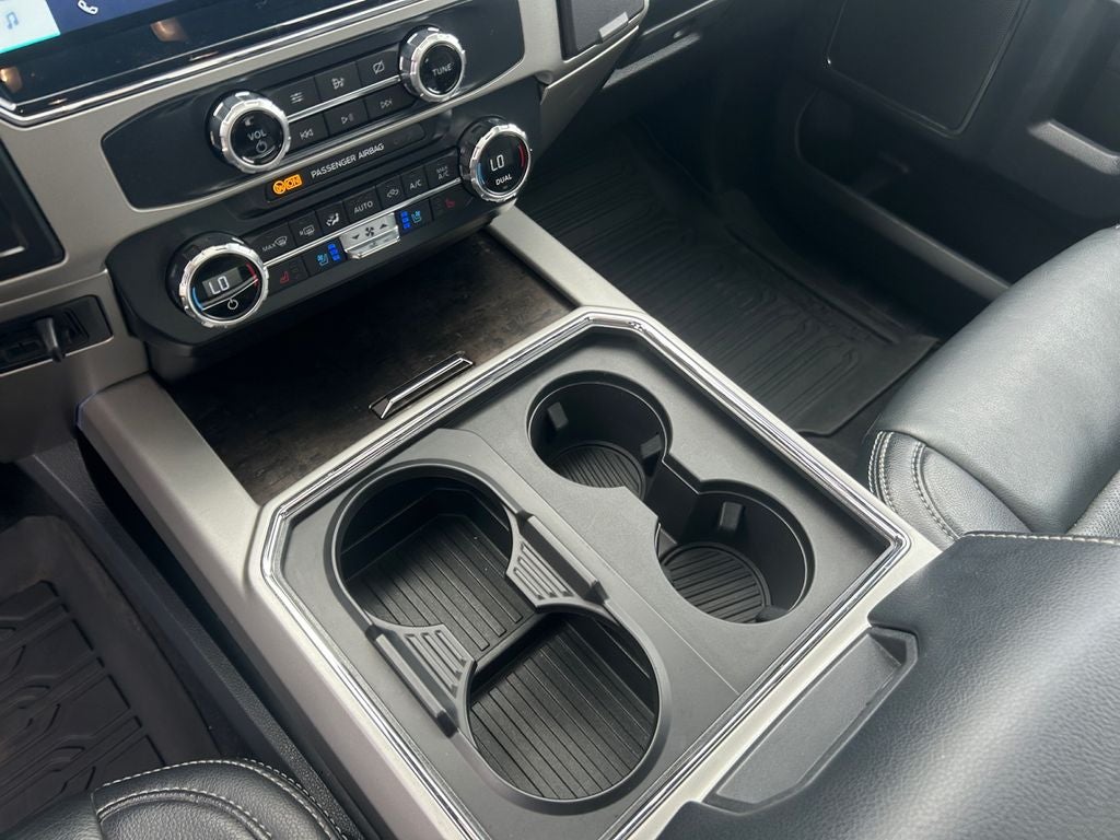 2022 Ford F-350SD Lariat