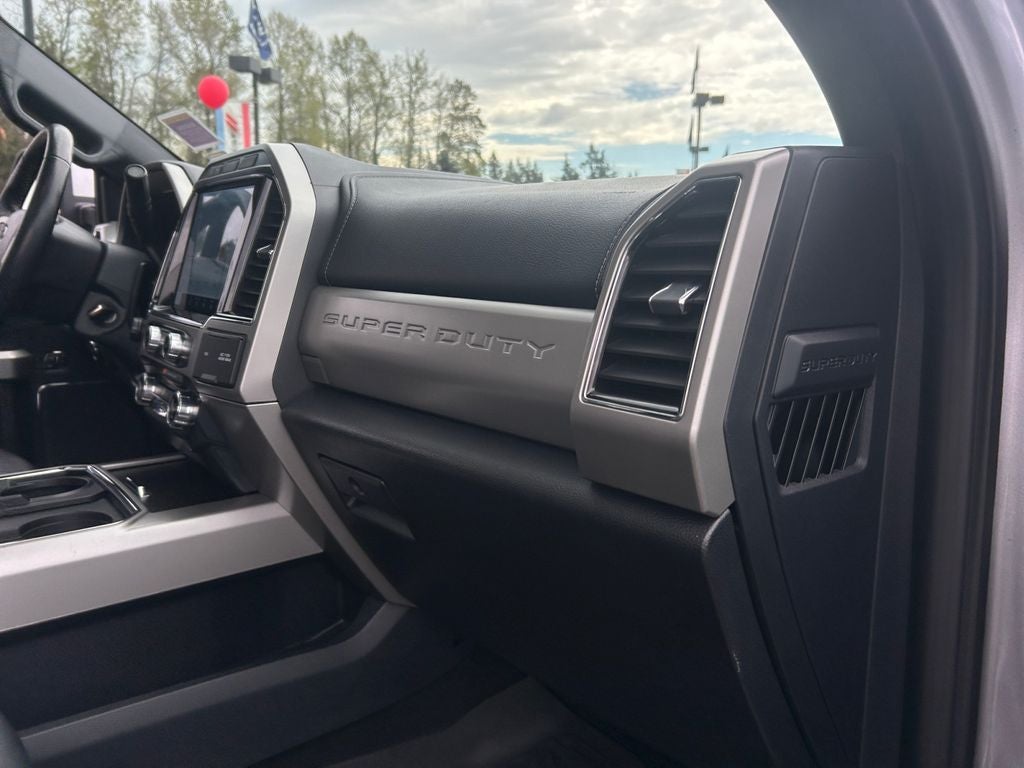 2022 Ford F-350SD Lariat