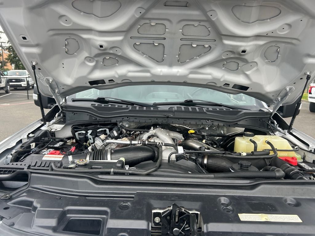 2022 Ford F-350SD Lariat