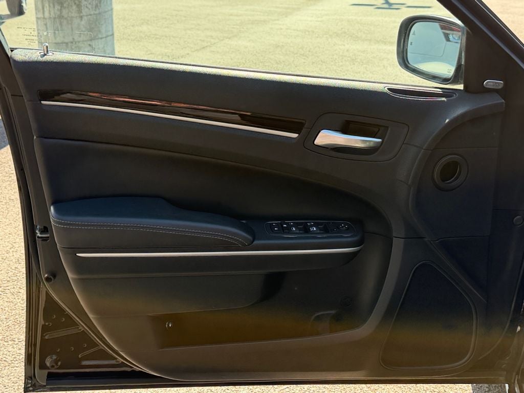 2023 Chrysler 300 S
