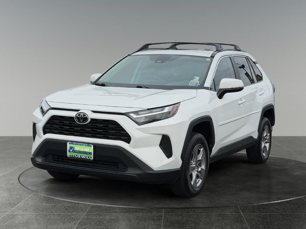2022 Toyota RAV4 XLE