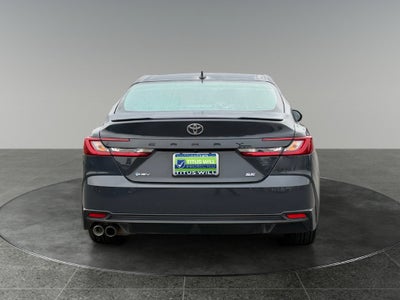 2026 Toyota Camry SE Hybrid