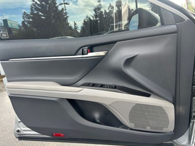 2024 Toyota Camry SE ALL-WHEEL DRIVE