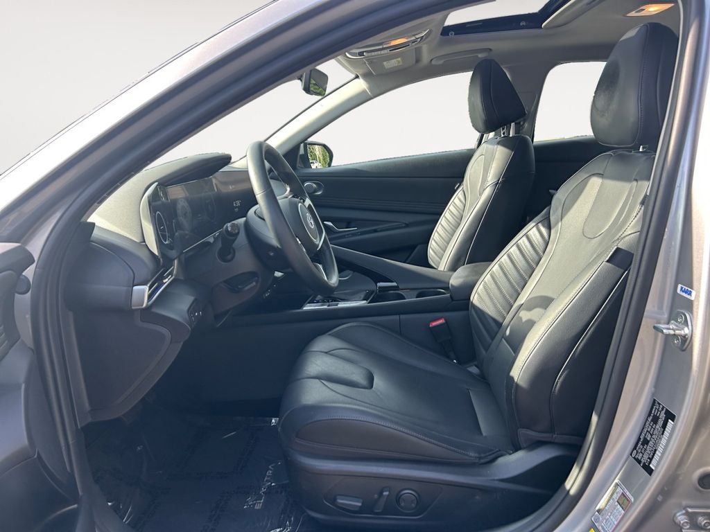 2021 Hyundai ELANTRA Limited