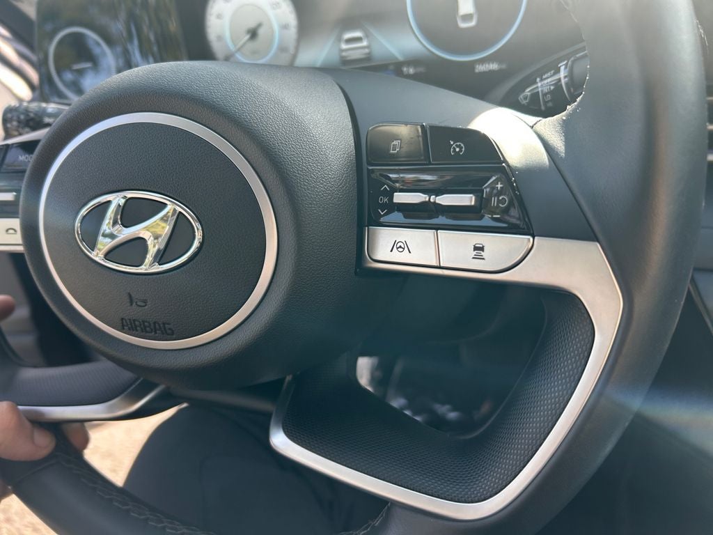 2021 Hyundai ELANTRA Limited