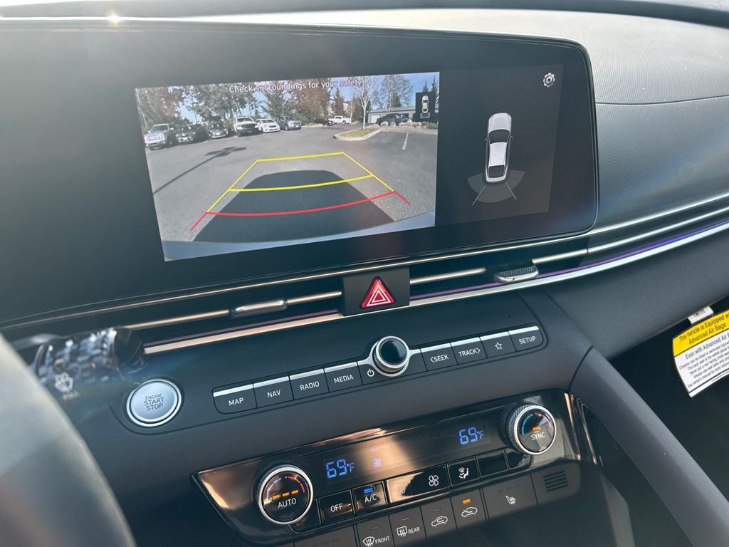 2021 Hyundai ELANTRA Limited