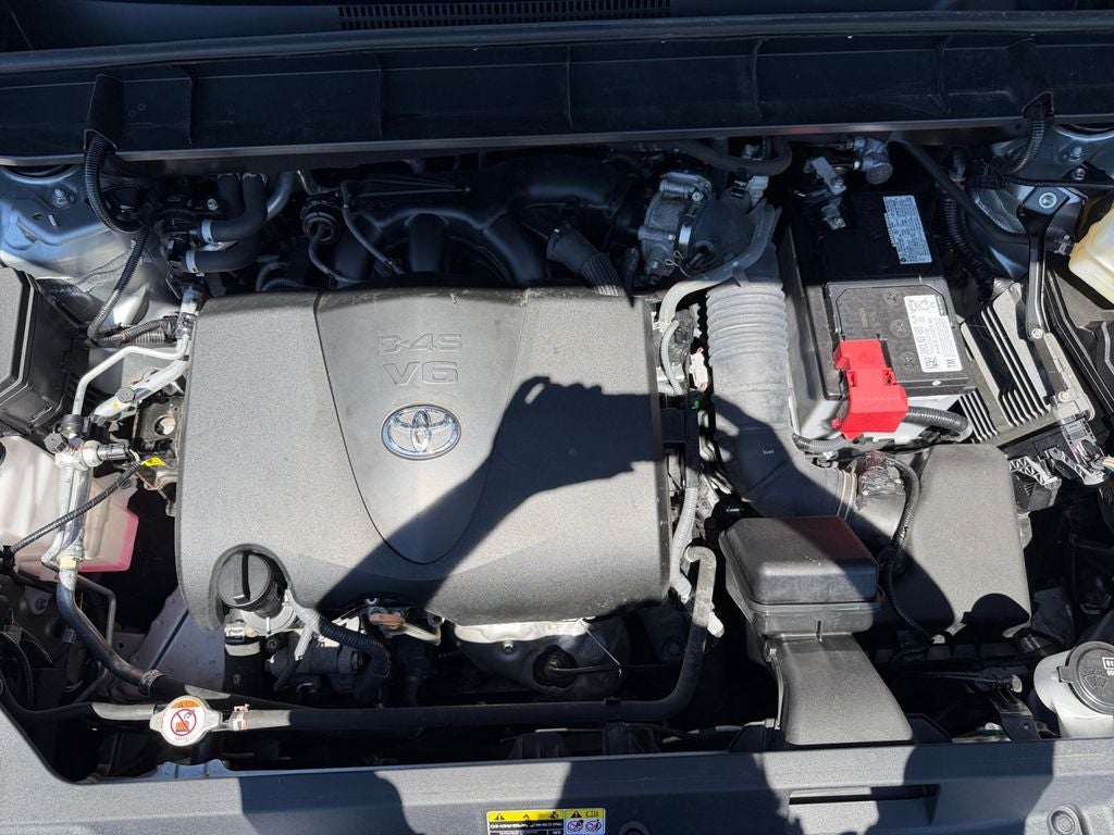 2021 Toyota Highlander L