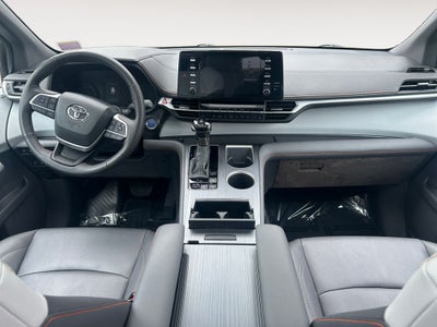 2024 Toyota Sienna XSE 7 Passenger