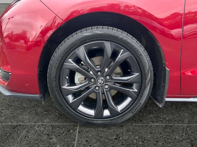 2024 Toyota Sienna XSE 7 Passenger