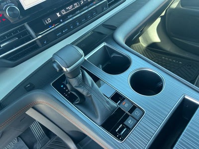 2022 Toyota Sienna XSE 7 Passenger