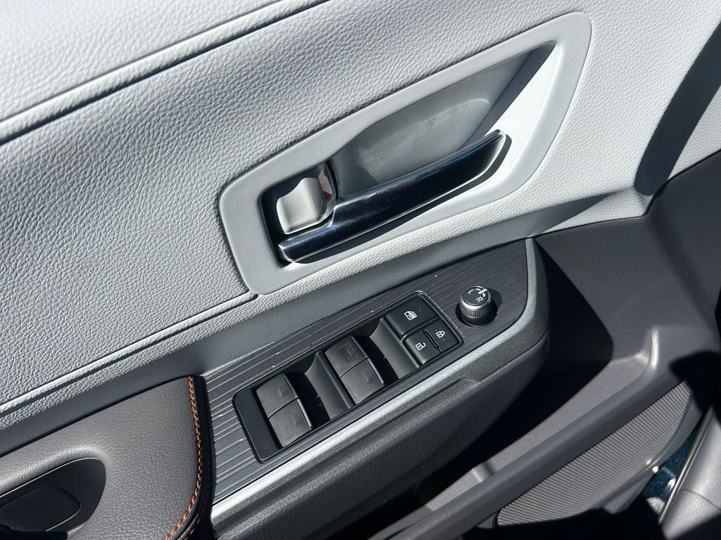 2022 Toyota Sienna XSE 7 Passenger