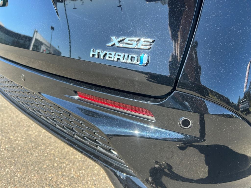 2022 Toyota Sienna XSE 7 Passenger