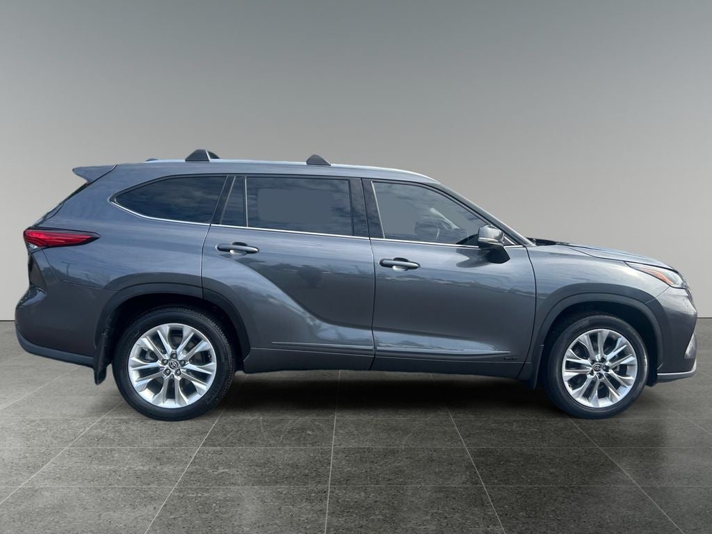 2023 Toyota Highlander Hybrid Limited