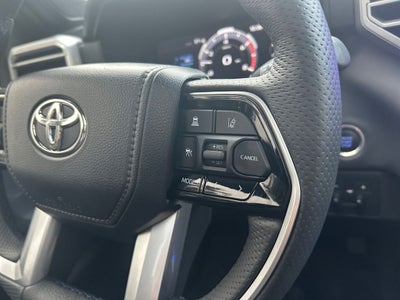 2023 Toyota Tundra Platinum 6" LIFTED W/ FUEL WHEELS