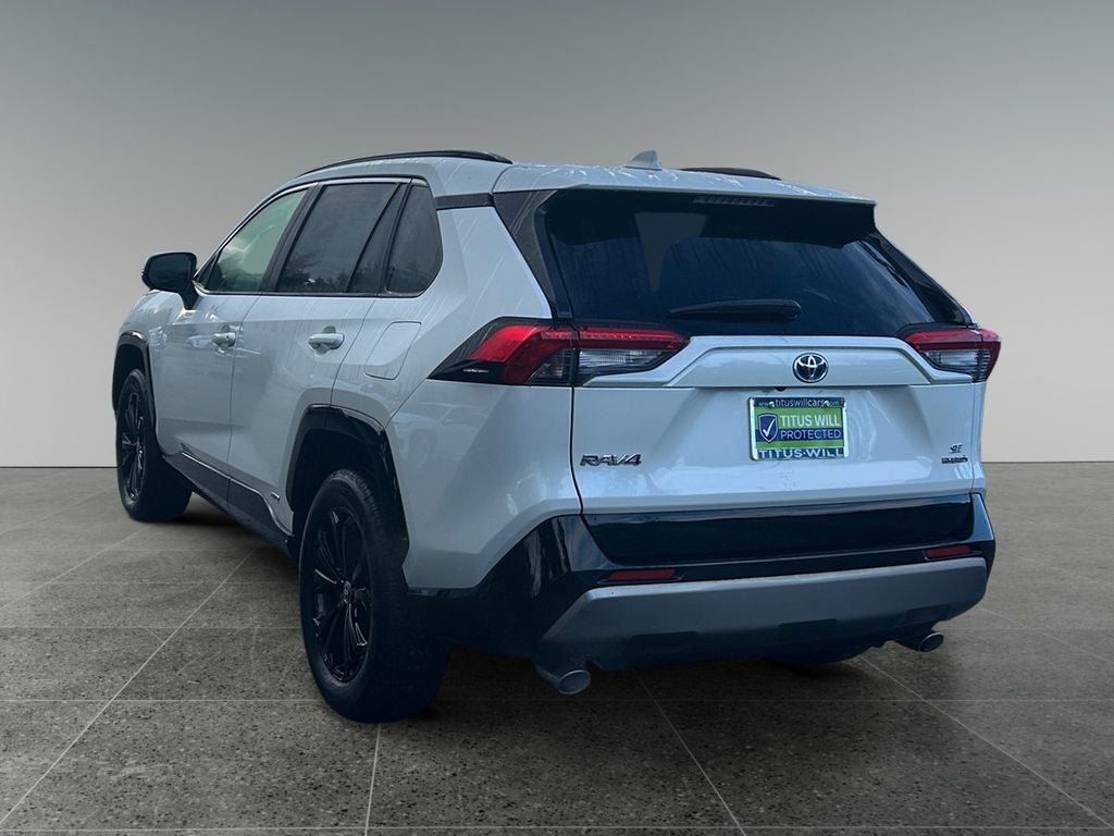 2022 Toyota RAV4 Hybrid SE