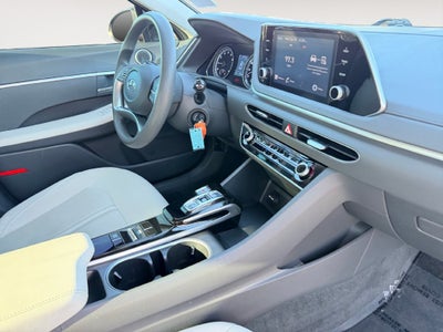 2023 Hyundai SONATA SE