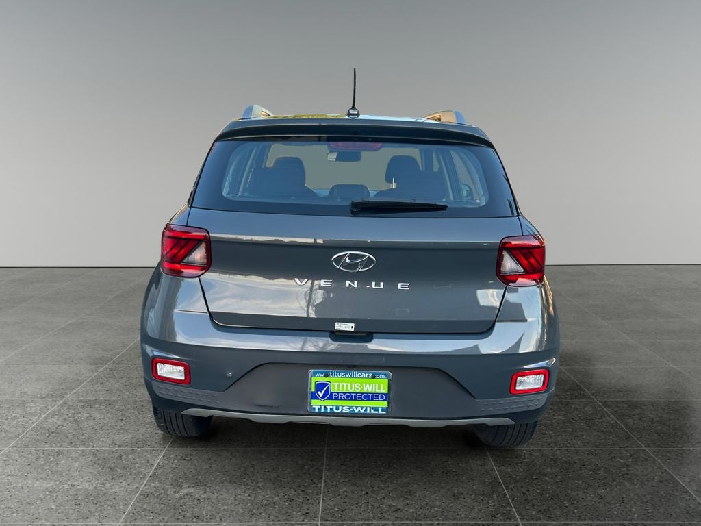 2025 Hyundai VENUE SEL