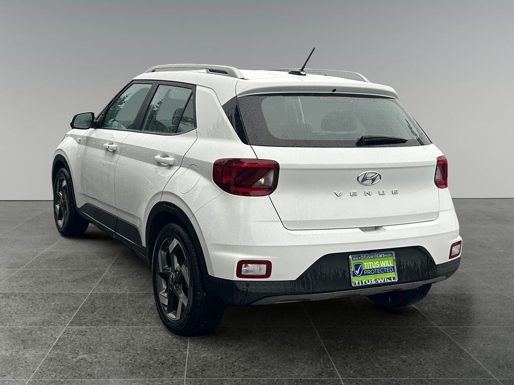 2025 Hyundai VENUE SEL