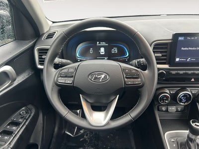 2025 Hyundai VENUE SEL