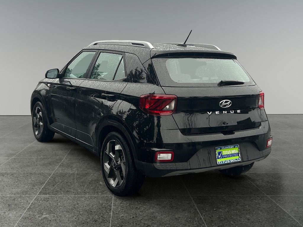 2025 Hyundai VENUE SEL