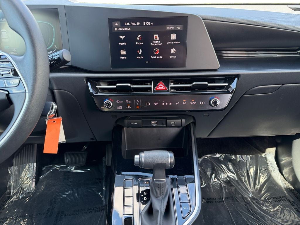 2025 Kia Niro LX