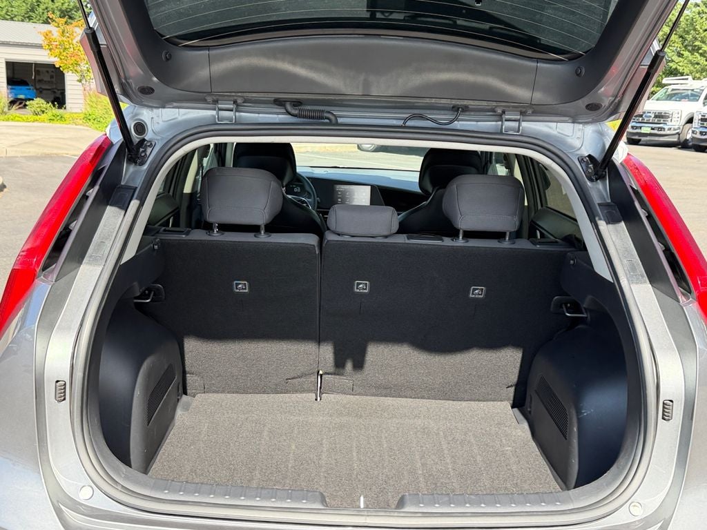 2025 Kia Niro LX