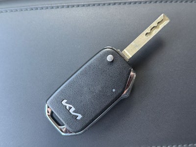 2025 Kia Niro LX