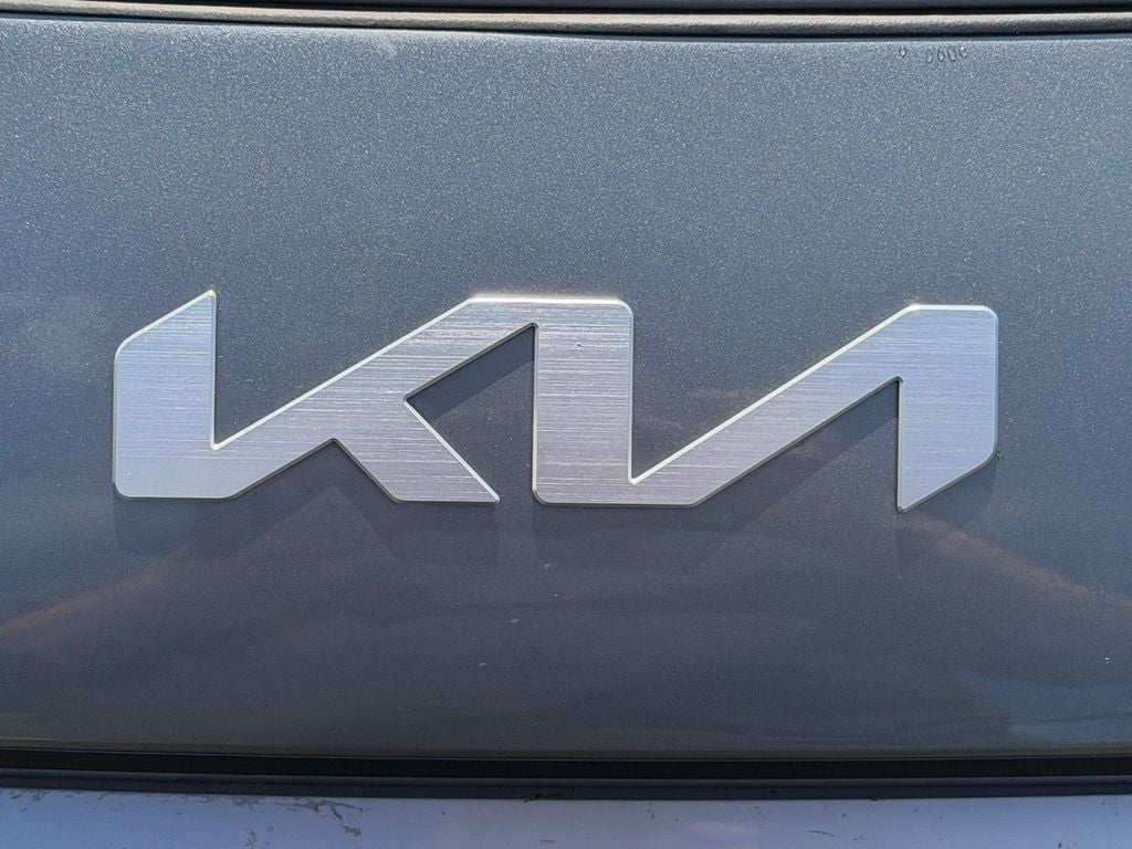 2025 Kia Niro LX