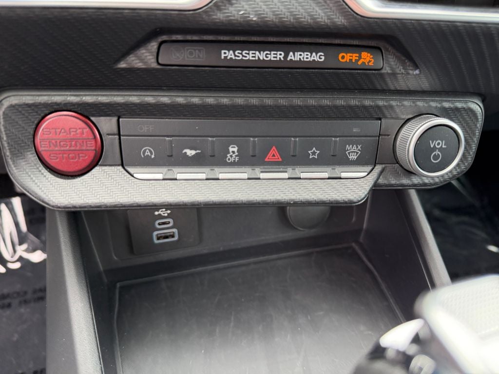 2025 Ford Mustang EcoBoost Premium
