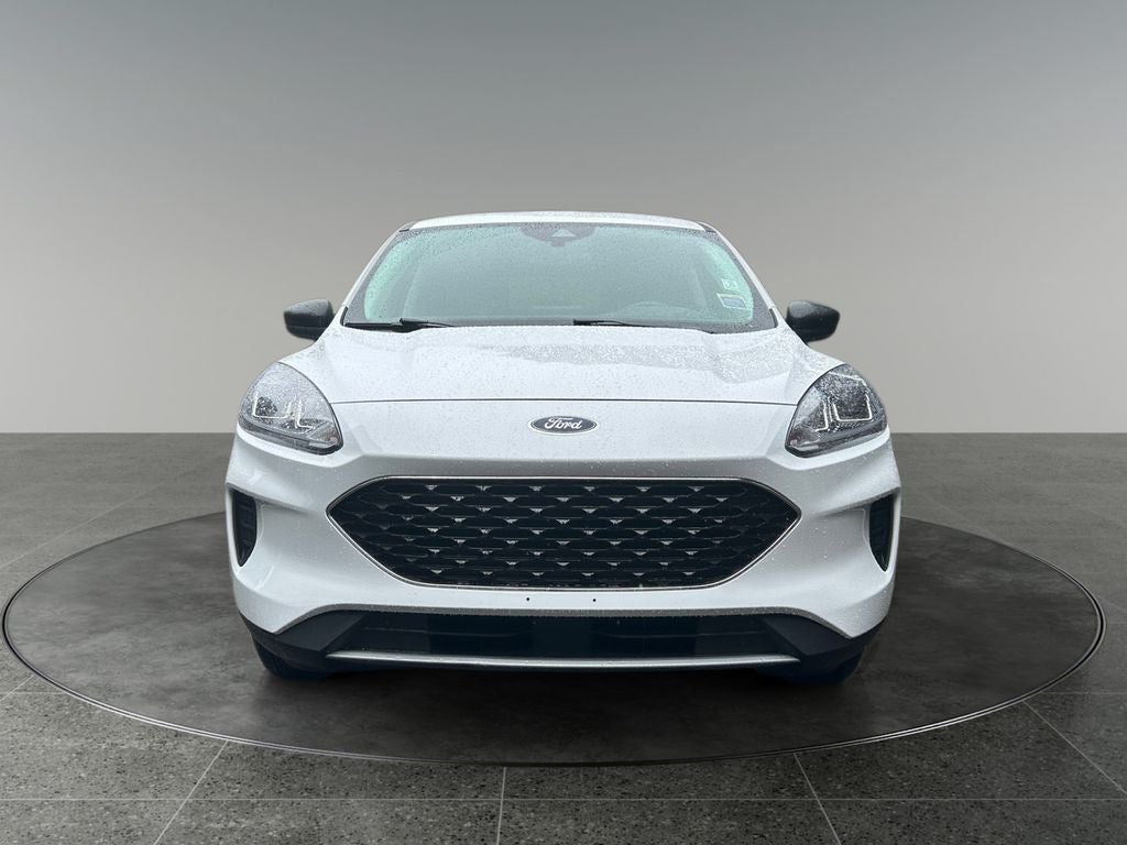 2022 Ford Escape Hybrid SE