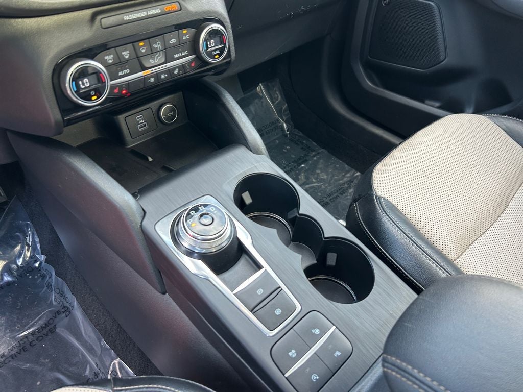 2021 Ford Escape Titanium