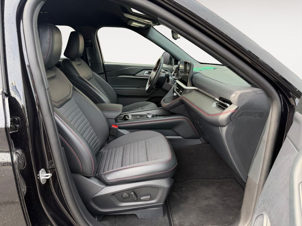 2025 Ford Explorer ST-Line GOLD CERTIFIED
