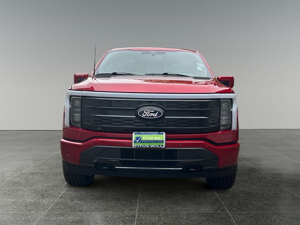 2025 Ford F-150 Lightning Platinum