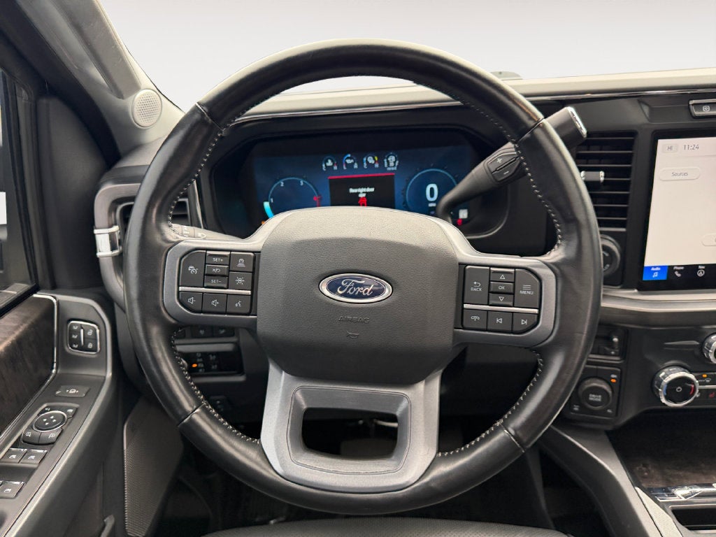 2023 Ford F-350SD Lariat