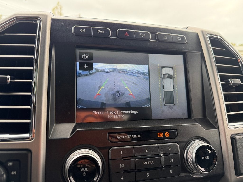 2017 Ford F-350SD Platinum