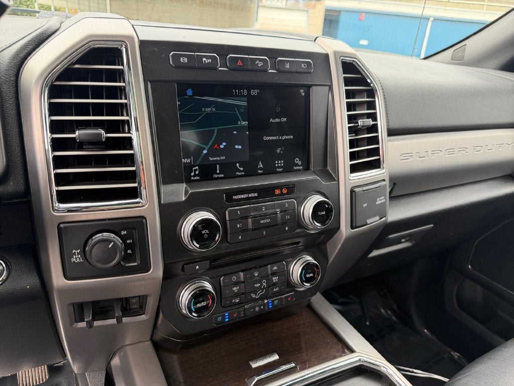 2017 Ford F-350SD Platinum