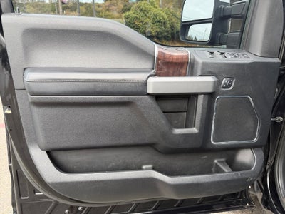 2017 Ford F-350SD Platinum