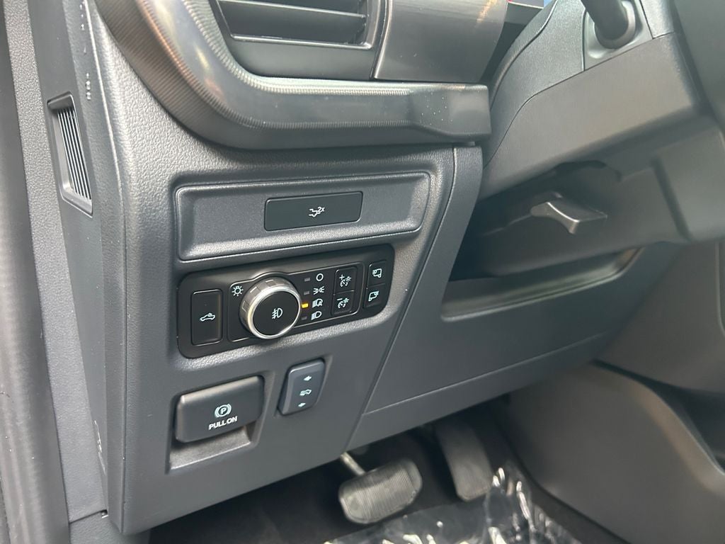 2026 Ford F-150 Lariat 5.0 V8
