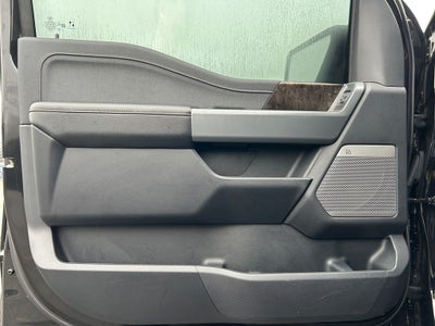 2023 Ford F-150 Lightning Lariat