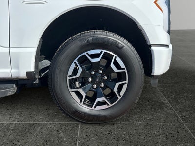 2023 Ford F-150 Lightning XLT