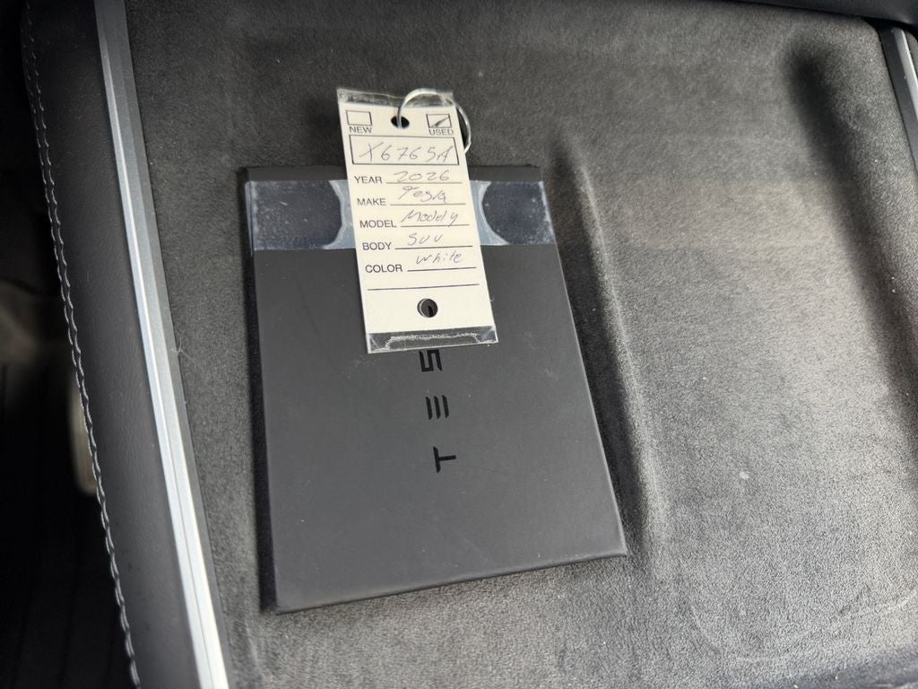 2026 Tesla Model Y Base