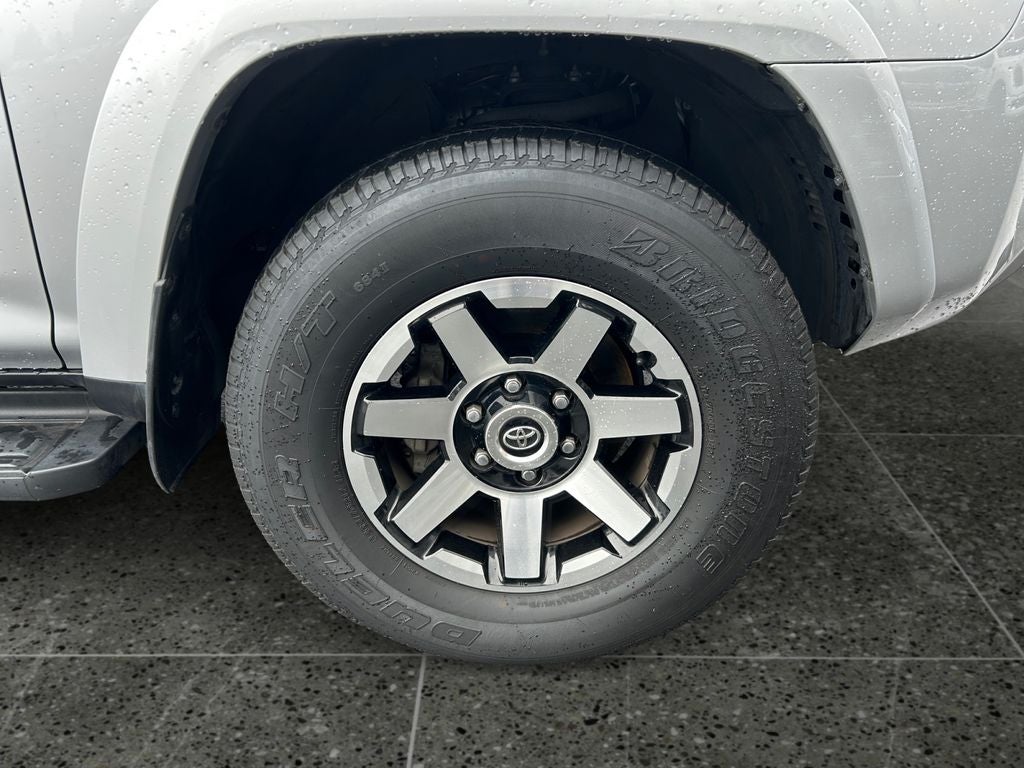 2024 Toyota 4Runner TRD Off-Road