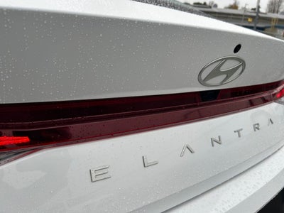2024 Hyundai ELANTRA SEL